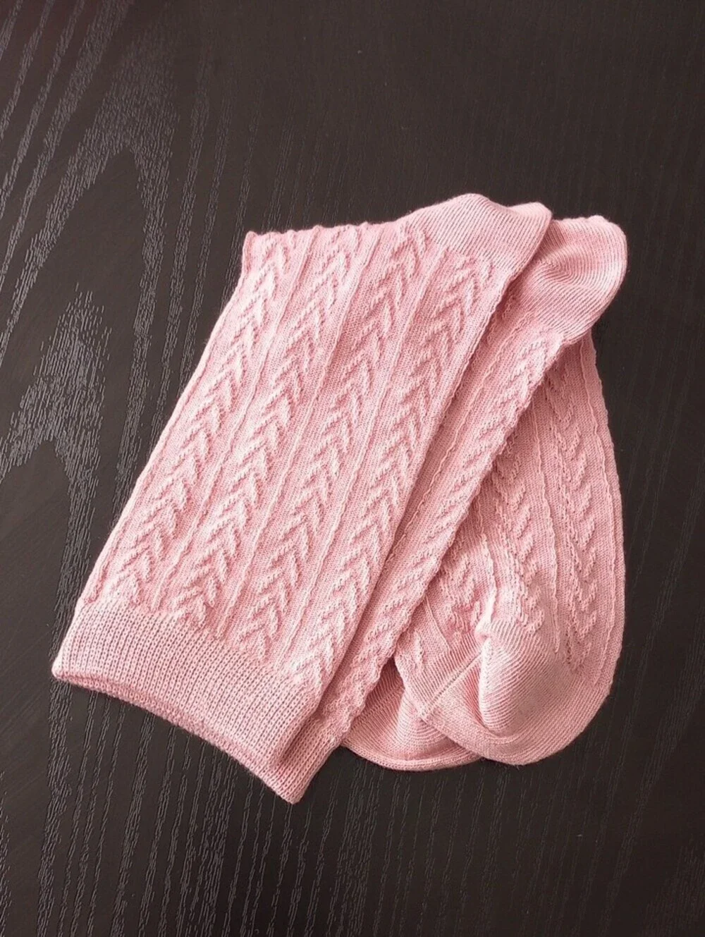 Women's Pink Cable Knit Crew Mid-calf Socks